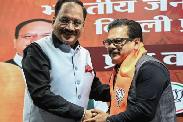 ‘Many people want to leave’: Ex-AAP MLA joins BJP; gets emotional as he targets Kejriwal — watch | India News - The Times of India