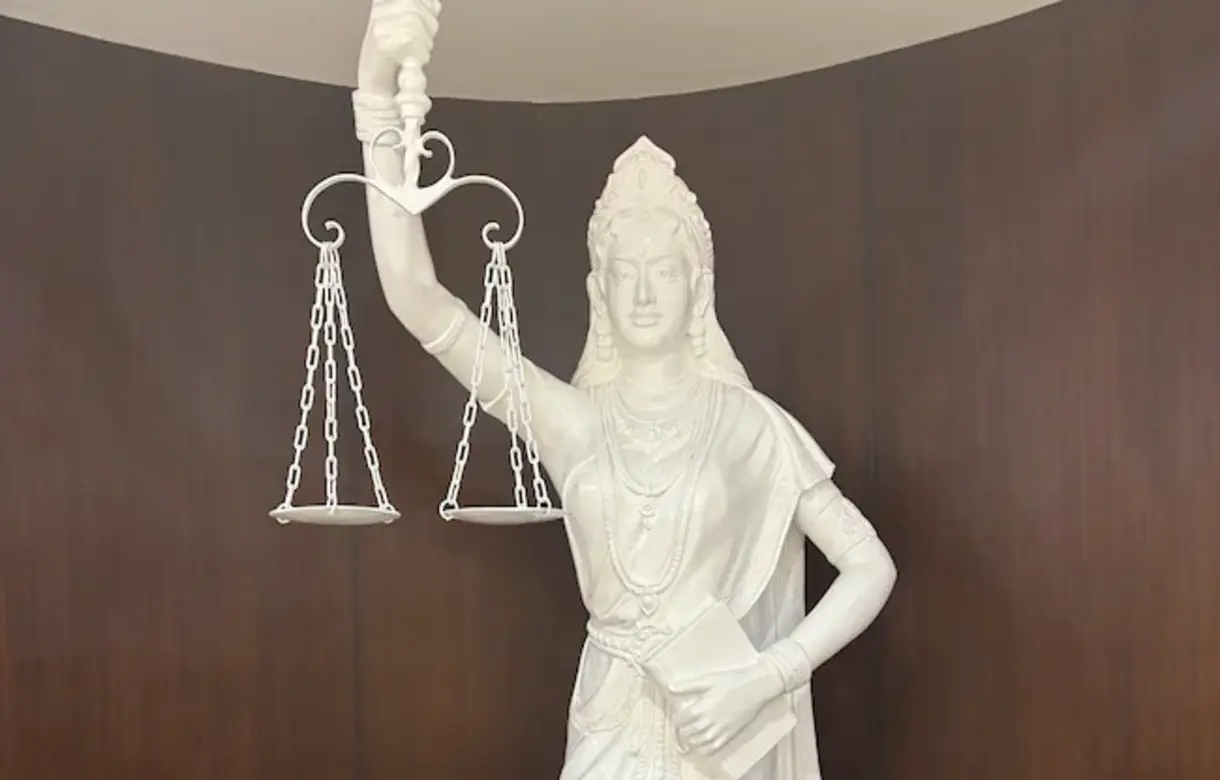 dvfhspg8 new lady of justice statue supreme court 625x300 16 October 24 1.webp
