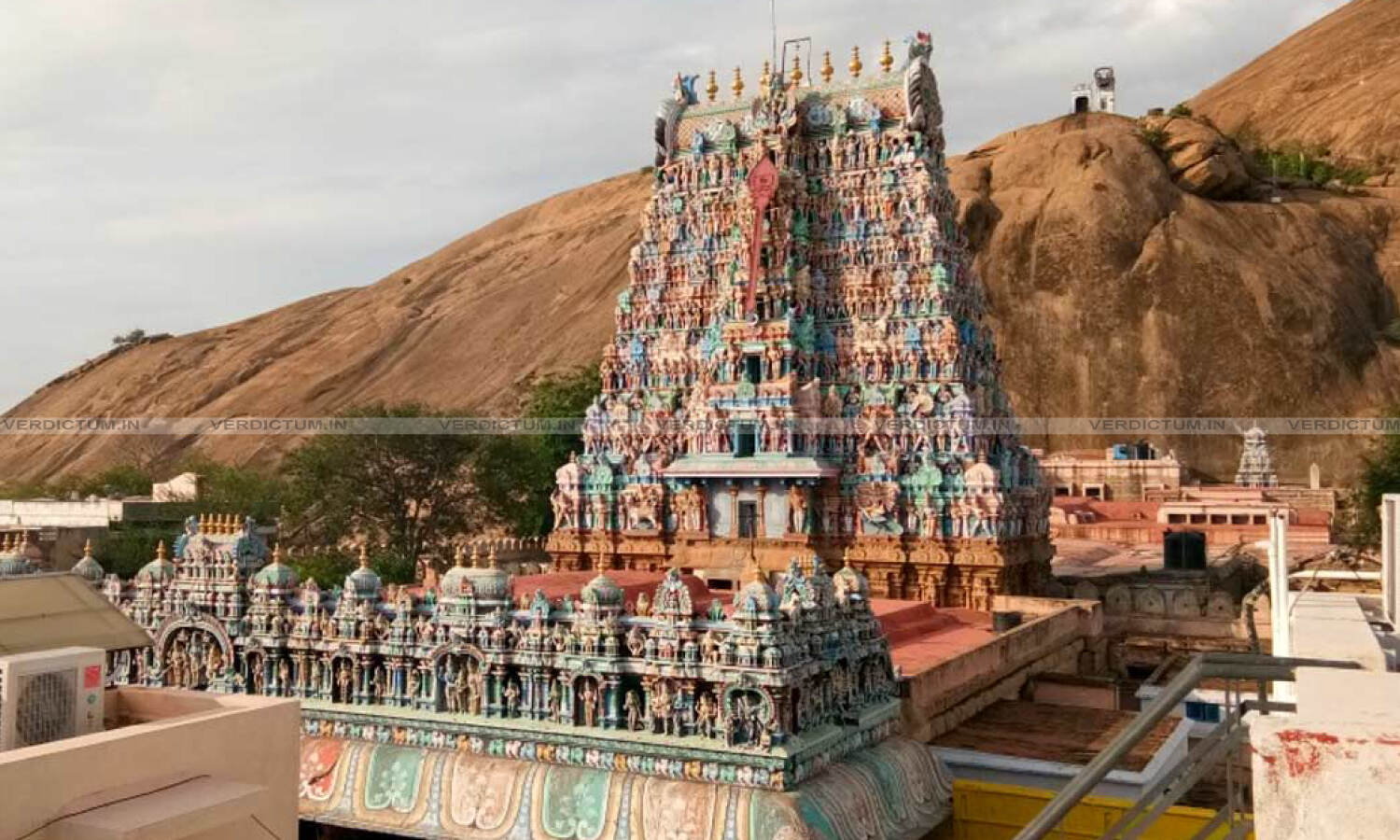 1723467 thiruparankundram temple