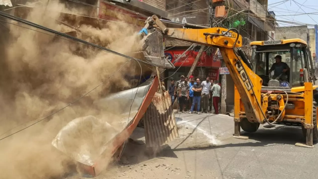 569709 bulldozer.webp