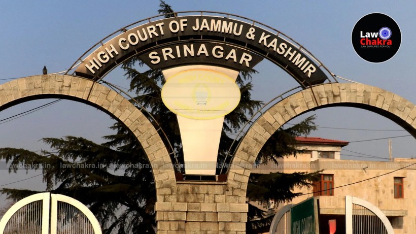 "They Ceased To Be Indian Citizens": J&K High Court Backs Deportation of Pakistani Couple Who Entered India on Visa in 1988