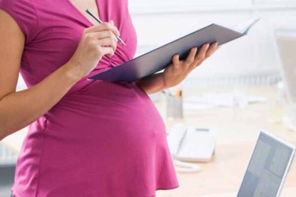 Maternity Leave Of Doctor During Compulsory Service Should Be Counted As Part Of Bond Period: Madras High Court