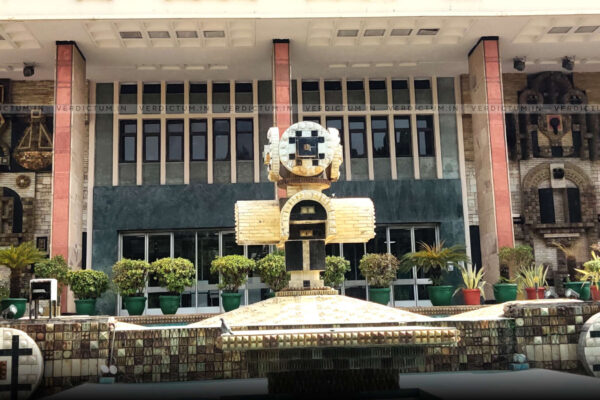 Delhi High Court Grants Bail To UAPA Accused For Smoke Canister Protest Outside Parliament Delhi High Court Grants Bail To UAPA Accused For Smoke Canister Protest Outside Parliament