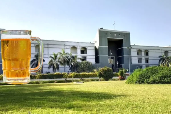 Gujarat HC Initiates Suo Motu Contempt Against Senior Advocate For VC Appearance With Beer Mug, To Reconsider Senior Status